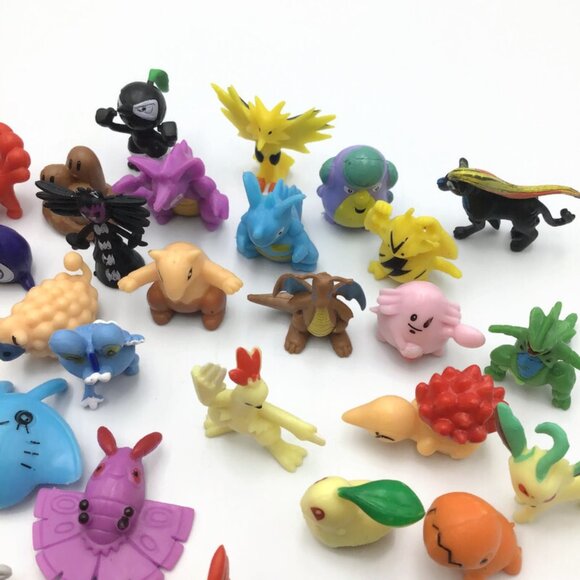 54 Pokemon Gumball Machine Micro Figures Lot 1" Character Mini Figurine Toys - Picture 5 of 10